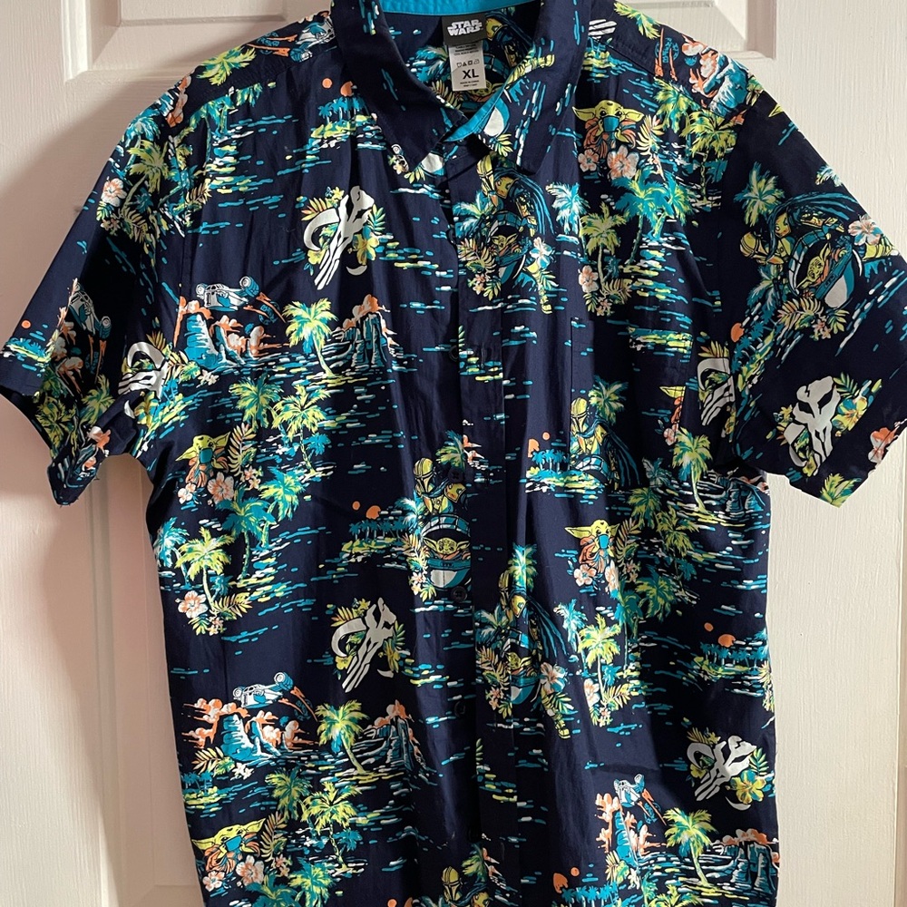 Men's X Large (XL) Kohl's Navy Star Wars Mandalorian Hawaiian Tropical shirt